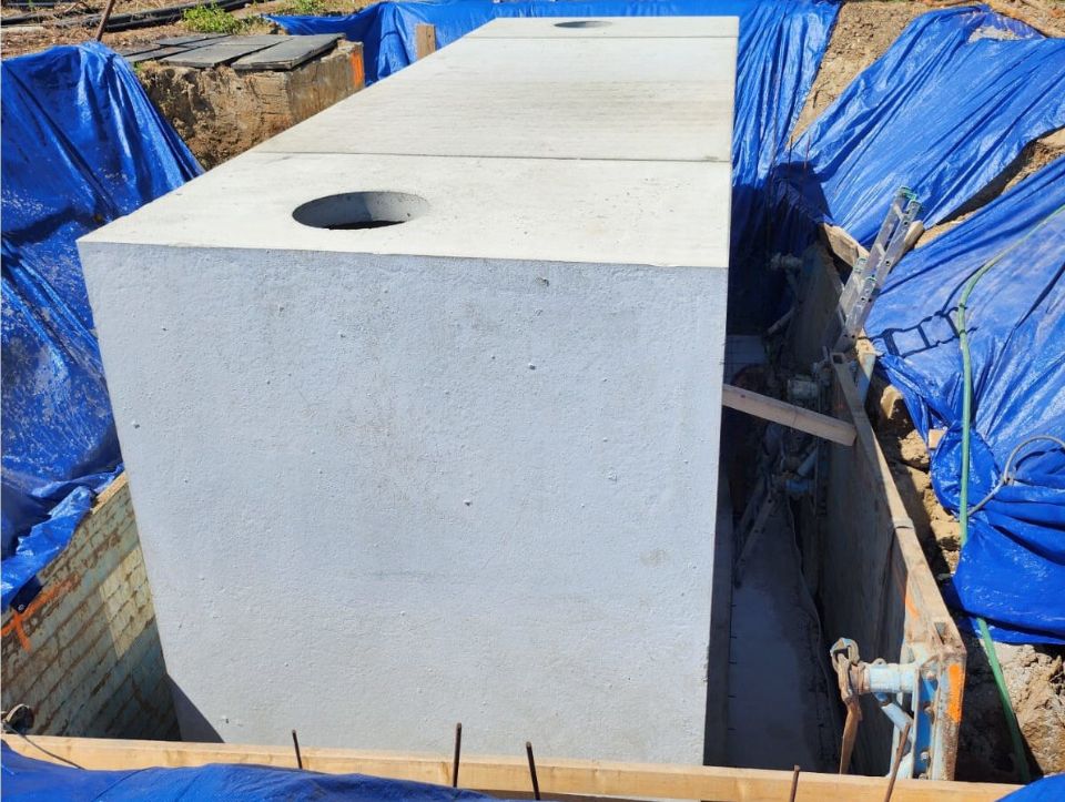 detailní reference, Betonová jímka na svážení fekálních vod, Senica, db betonové jímky